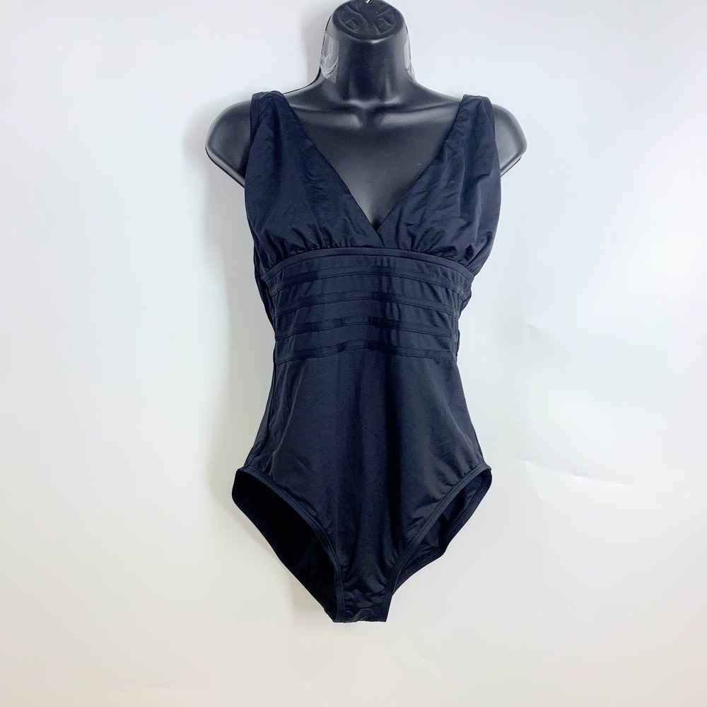 La Blanca Womens Black V-Neck One Piece Swimsuit Strappy Cross Back Bathing Suit